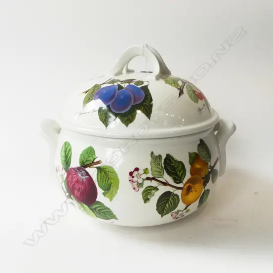 PORTMEIRION 'POMONA' TUREEN, 240mm dia
