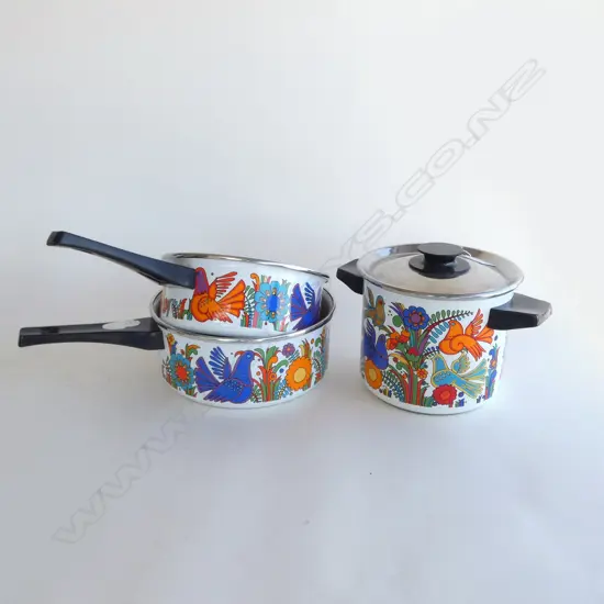3 VINTAGE VILLEROY & BOCH 'ACAPULCO' ENAMELLED POTS 