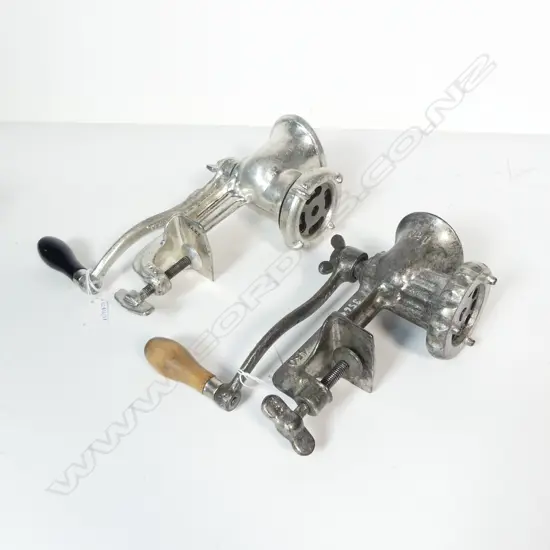 3564/2273 2 VINTAGE CAST BENCH MOUNTED MINCERS L260MM