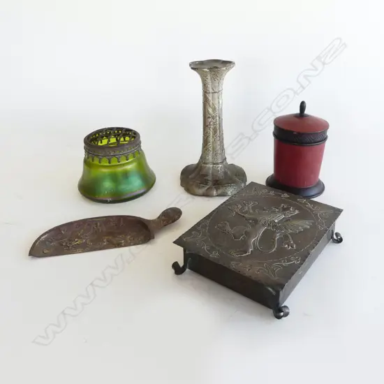 5 ITEMS; ORIENTAL CANDLESTICK H.185mm, BRUSH PAN, CONTAINER + GLASS VASE & METAL BOX 130x170x45mm