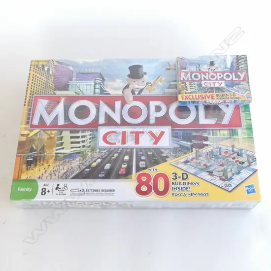 MONOPOLY CITY boxed game as new still in wrapping`