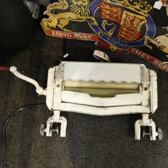 ACME VINTAGE CLOTHES RINGER L700MM