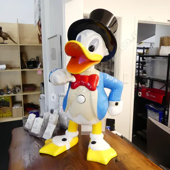 RESIN DONALD DUCK H.700mm