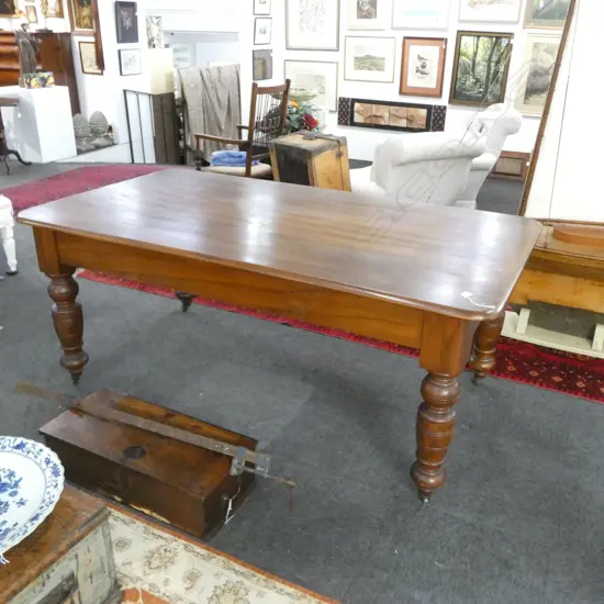 KAURI DINING TABLE 1010x1820x750mm