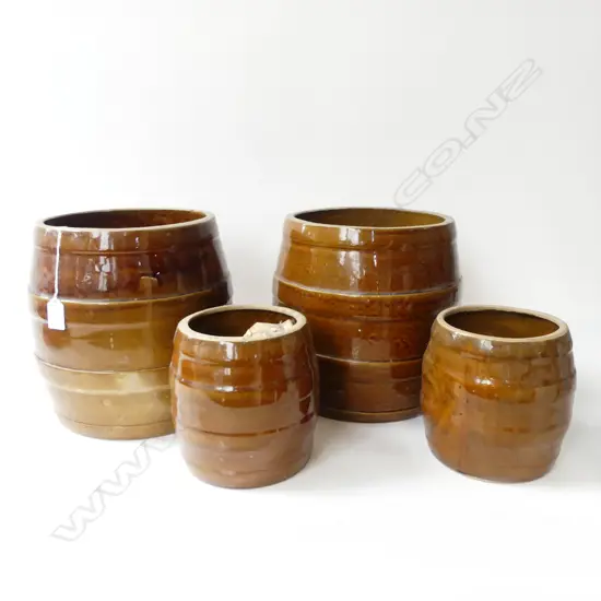 4 BROWN GLAZED POTS (NO LIDS) 2x H.260mm, 2x H.165mm