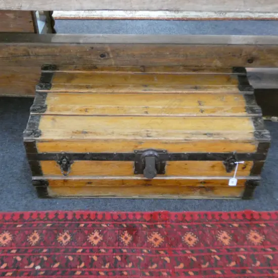 VINTAGE WOODEN TRUNK 760x410x300mm