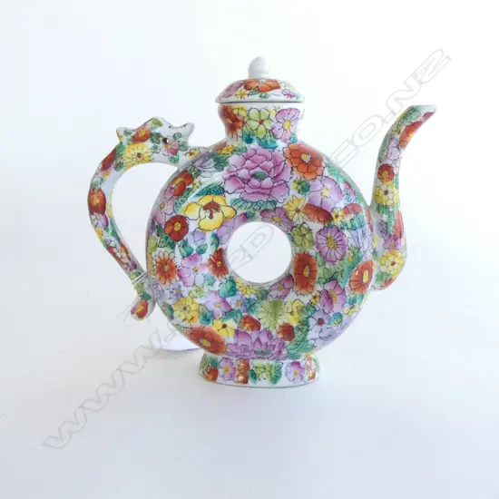 CHINESE CIRCULAR TEAPOT H.190mm