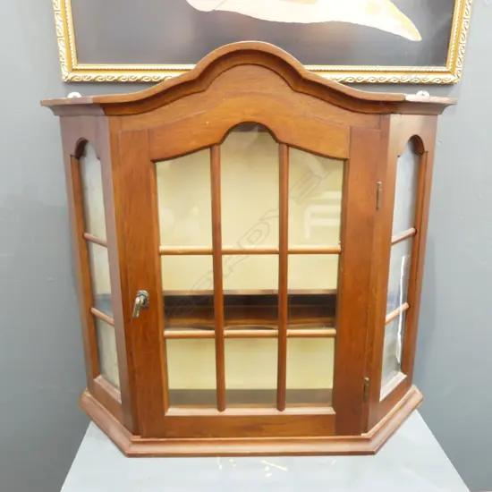 OAK DISPLAY CABINET 560x160x530mm