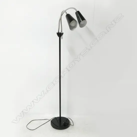 MODERN DOUBLE HEADED FLOOR LAMP H.1450mm