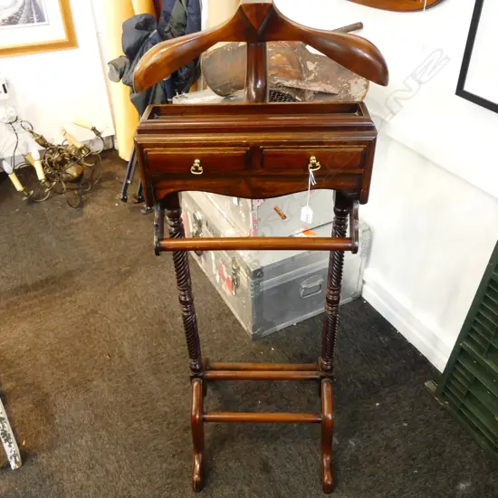 WOODEN VALET STAND H.1210mm