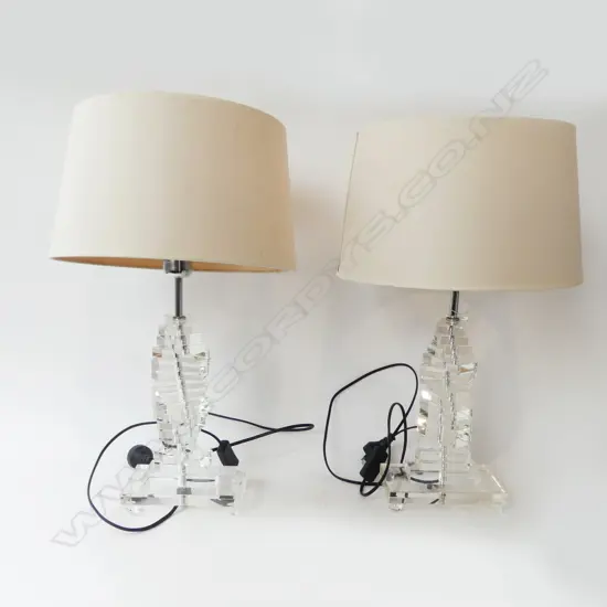 PR CONTEMPORARY TABLE LAMPS H.580mm