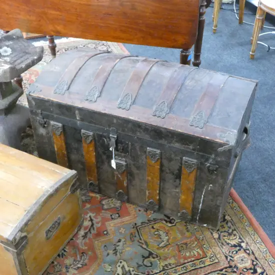 OLD SARATOGA CHEST / TRUNK 820x470x530mm