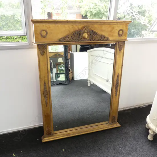 GILT FRAMED MIRROR 1250x960mm