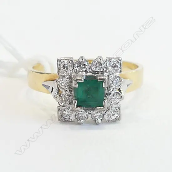 18ct square cut EMERALD & 12 DIAMOND RING 3.76gms Ins. Val.$4250