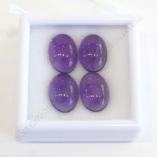 AMETHYST CABS 4 = 19.55 CT