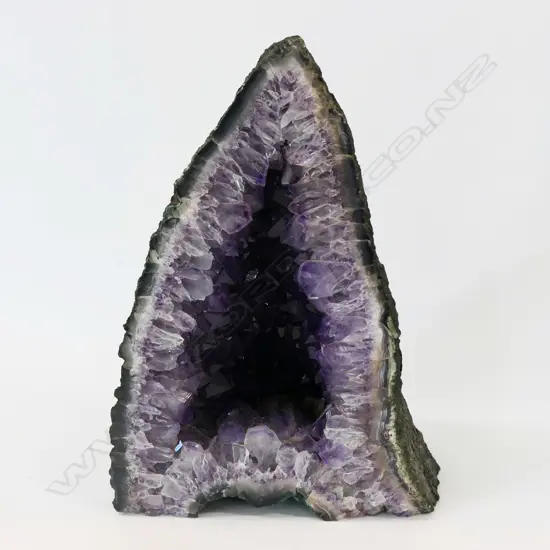 LG AMETHYST CRYSTAL GEODE H.325mm