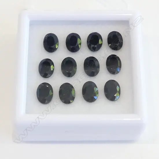 SAPPHIRE OVAL 7X 5 MM 12 = 13 75CT