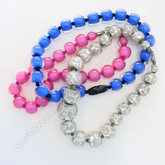 3 FASHION BEAD NECKLACES; BLUE, PINK & SILVER