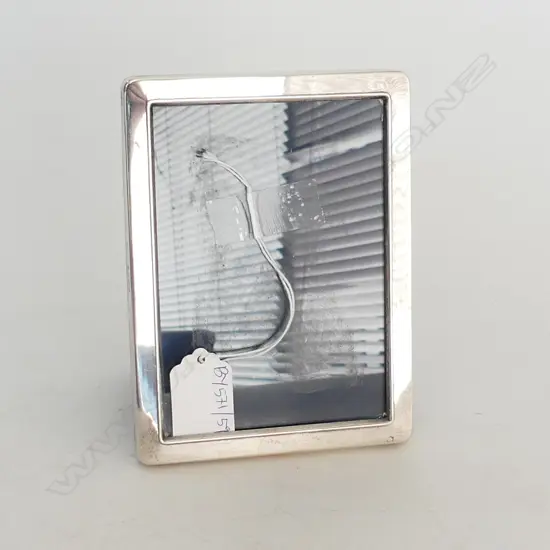 STG SILVER PHOTO FRAME SHEFFIELD 1993 150x110mm