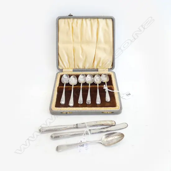 CASED SET OF 6 EP TEASPOONS ONE STG AND TWO STG HANDLED BUTTER KNIVES