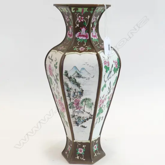 ORIENTAL METAL VASE H.330mm