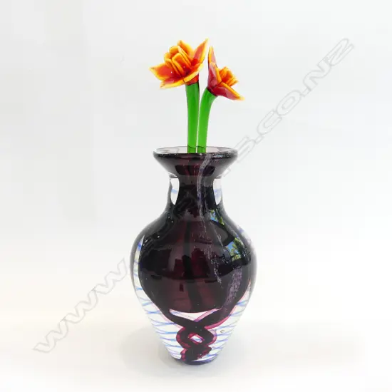 ART GLASS VASE H.255mm + PR FLOWERS H.300mm
