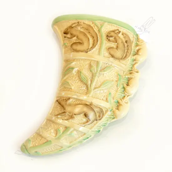 BURLEIGH WARE ANIMAL WALL POCKET VASE BY BURGESS & LEIGH BURSLEM ENGLAND L.23CM