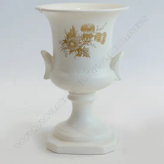 WHITE CROWN LYNN VASE #665 w. GOLD DECAL H.205mm