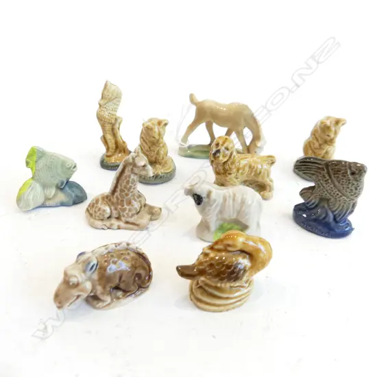 TEN WADE WHIMSY ANIMALS – SEAHORSE, FISH, DUCK, DOG, HORSE , GIRAFFE, HIPPO ETC