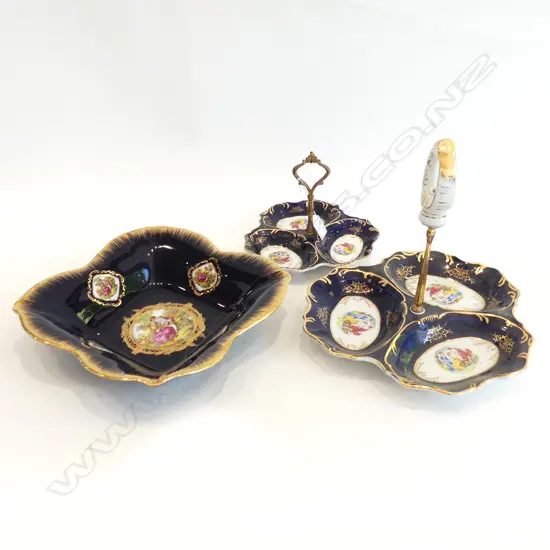3 BLUE & GILT SERVING DISHES 280x280mm