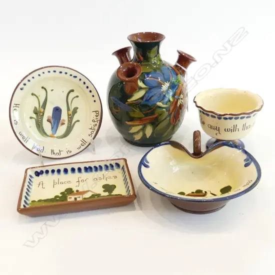  HIGHLY DECORATED FLORAL TORQUAY 4 SPOUT VASE, H.160mm & 4 TORQUAY DISHES  VARIOUS AGES & PATTERNS 