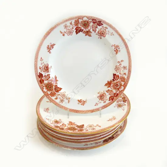 7 WEDGWOOD DINNER PLATES, GOLD & RED FLOWERS w GOLD TRIM