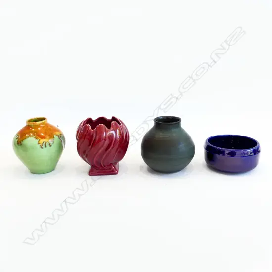 3 O C STEPENS VASES H100MM & SMALL O C STEPHENS BLUE BOWL DIA 100MM
