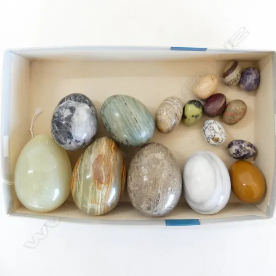 COLLECTION OF MARBLE EGGS,  VARIOUS SIZES