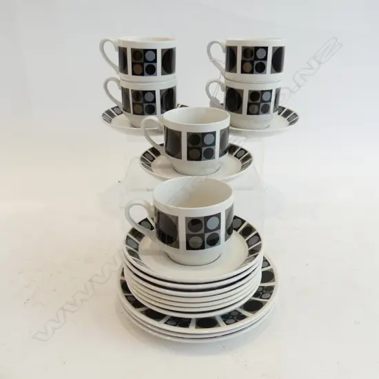 MIDWINTER PART TEASET; 3 SIDE PLATES, 10 SAUCERS, 6 CUPS