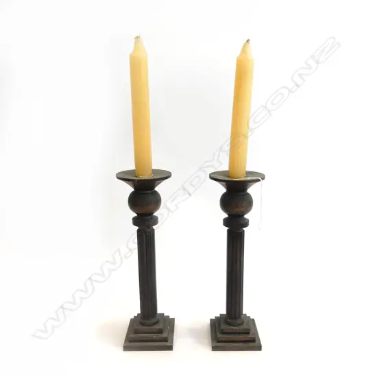 PAIR OF SOLID HEAVY BRONZE CORINTHIAN PILLAR CANDLESTICKS H 270 MM