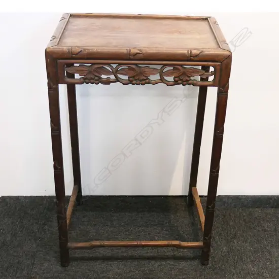ORIENTAL SIDE TABLE 455x350x695mm - FAULTS
