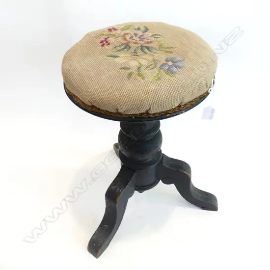 VICTORIAN EBONISED PIANO STOOL- H 500 MM