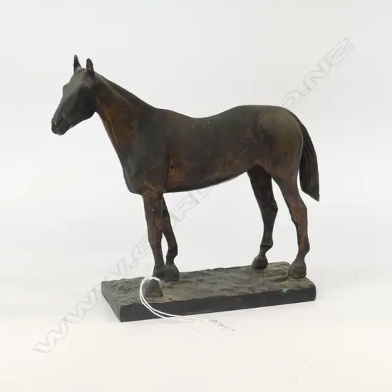 HEAVY METAL HORSE SCULPTURE H.200mm