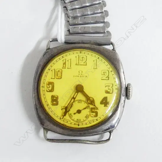 OMEGA 1920/30's SILVER CASED GENT'S WRISTWATCH 15 jewel not running