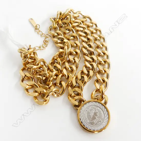 18K GOLD PLATED HEAVY CURB LINK CHAIN & COIN PENDANT