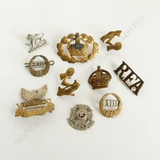 10 ARMY BADGES
