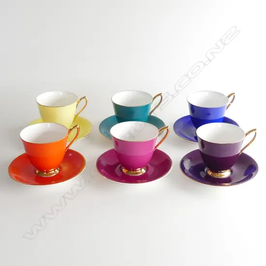 12 PCE ROYAL ALBERT 'GAIETY' DUO SET