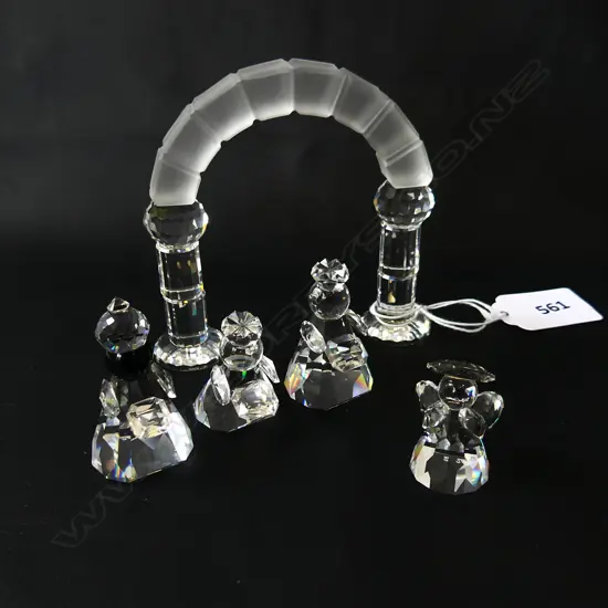 5 PCES SWAROVSKI; ANGEL TRIO H.40mm, ANGEL, ARCH 90mm