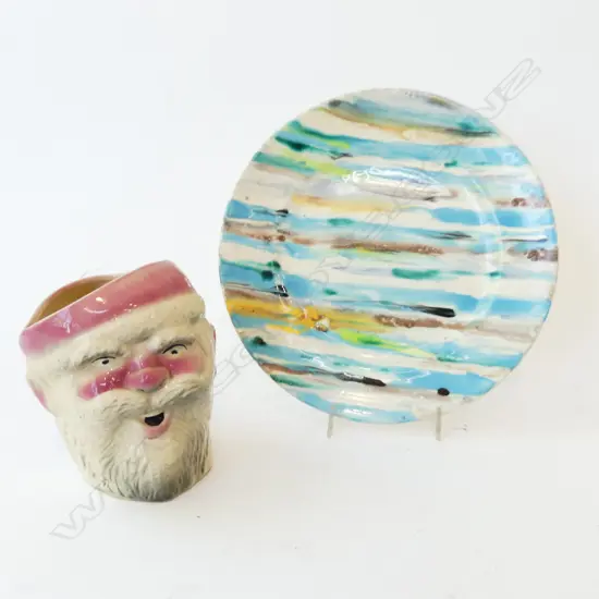 2 PCES CROWN LYNN; SANTA TOBY JUG H.140mm, KELSTON WARE PLATE 240mm