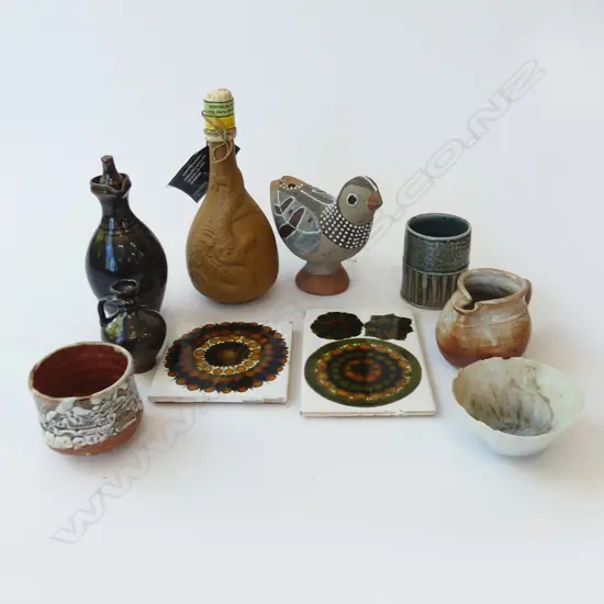 COLLECTION OF SMALL POTTERY PIECES, INCLDS PETER OXBOROUGH JUG, ELENA RENKER TEA CUP & CARRICK OLIVER JUG