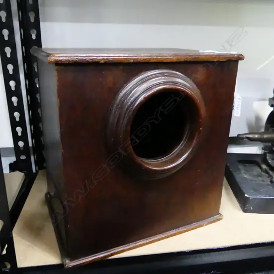 MAHOGANY BALLOT BOX H260 L270MM