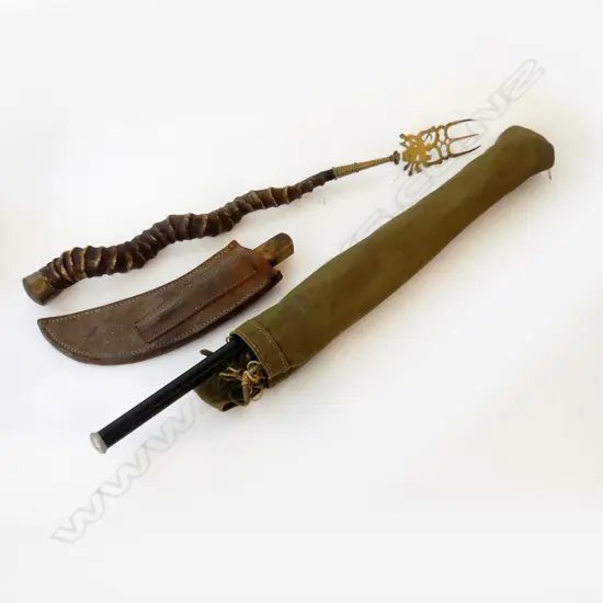 FOLDING FISHING NET w. BAG, FORK w. HORN HANDLE L.600mm, KNIFE IN LEATHER SHEATH 