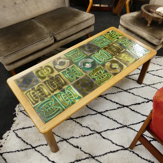 RETRO CHARLES HOLMES TILE TOP RIMU COFFEE TABLE 1180x560x435mm