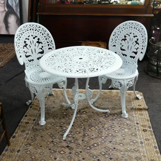 3 PCE ENDERSLEY ALUMINIUM PATIO SET; PR CHAIRS & TABLE 710mm dia - PAINTED PALE BLUE